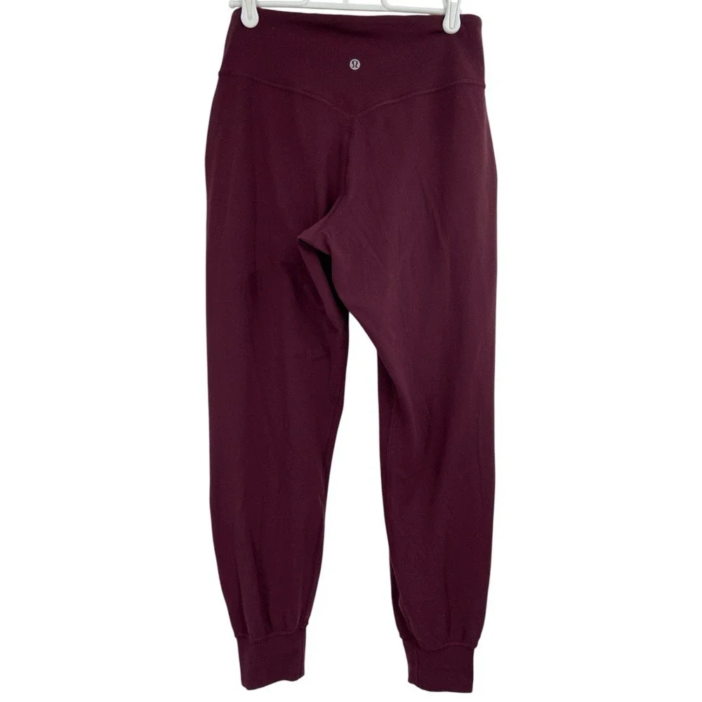 lululemon athletica light piling